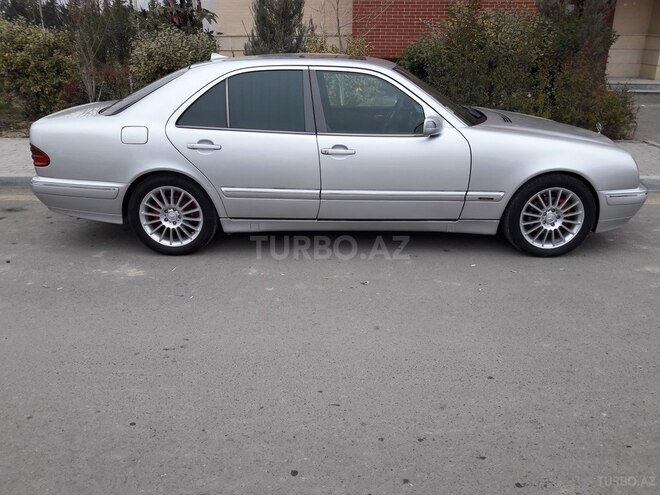 Mercedes E 220 2002, 345,000 km - 2.2 l - Mingəçevir