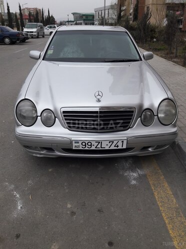 Mercedes E 220 2002, 345,000 km - 2.2 l - Mingəçevir