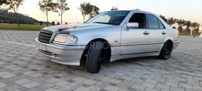 Mercedes C 180 1998, 324,589 km - 1.8 l - Bakı