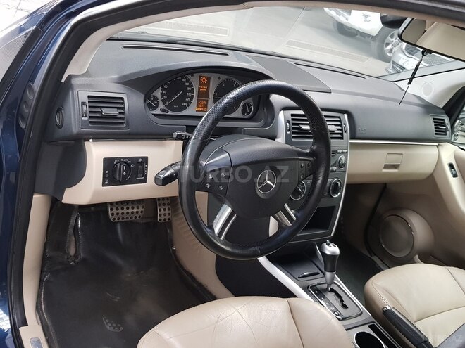 Mercedes B 200 2006, 179,120 km - 2.0 л - Gəncə