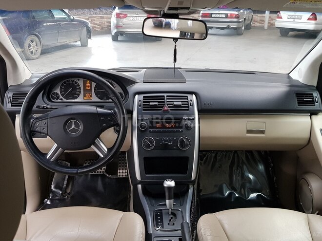 Mercedes B 200 2006, 179,120 km - 2.0 л - Gəncə