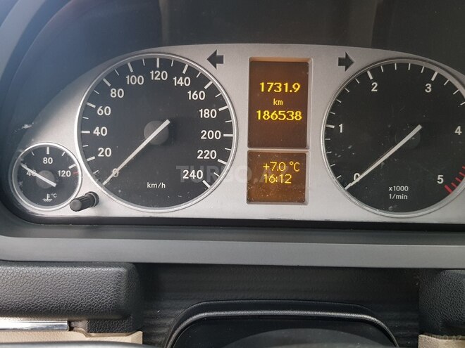 Mercedes B 200 2006, 179,120 km - 2.0 л - Gəncə