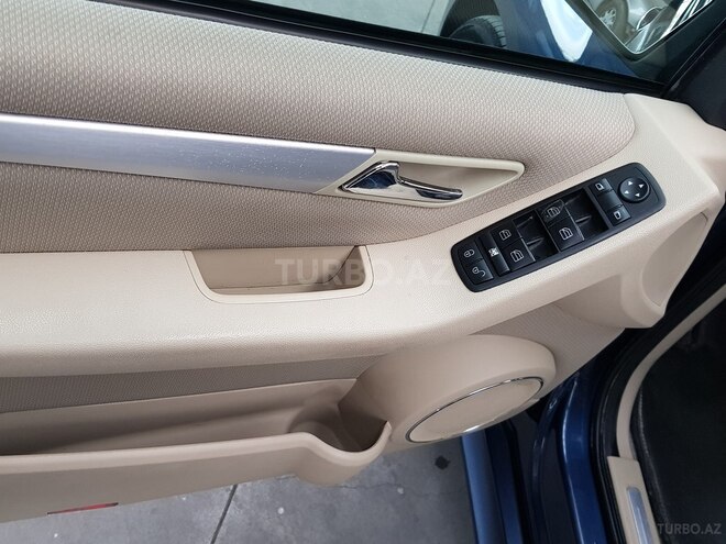 Mercedes B 200 2006, 179,120 km - 2.0 л - Gəncə