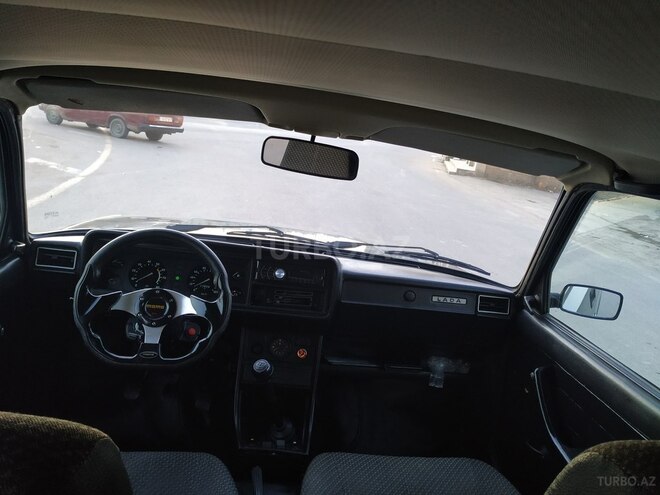 LADA (VAZ) 2107 2011, 78,900 km - 1.6 l - Salyan
