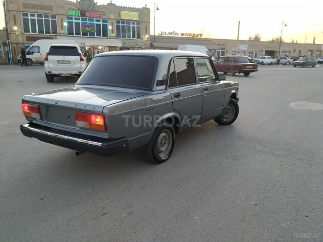 LADA (VAZ) 2107 2011, 78,900 km - 1.6 l - Salyan