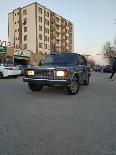 LADA (VAZ) 2107 2011, 78,900 km - 1.6 l - Salyan