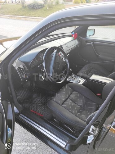 Mercedes C 220 2000, 350,000 km - 2.2 л - Bakı