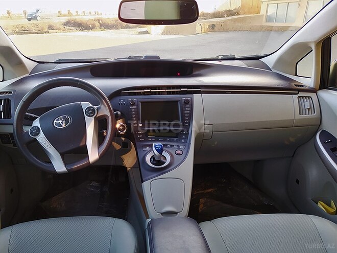 Toyota Prius 2010, 118,000 km - 1.8 l - Bakı