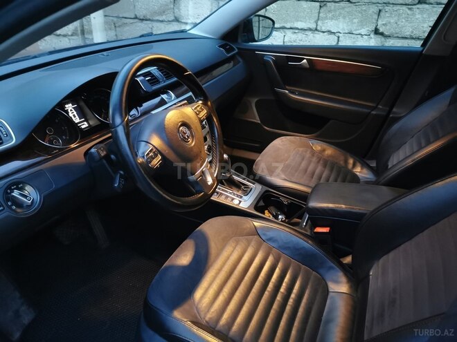 Volkswagen Passat 2012, 132,000 km - 1.8 l - Bakı