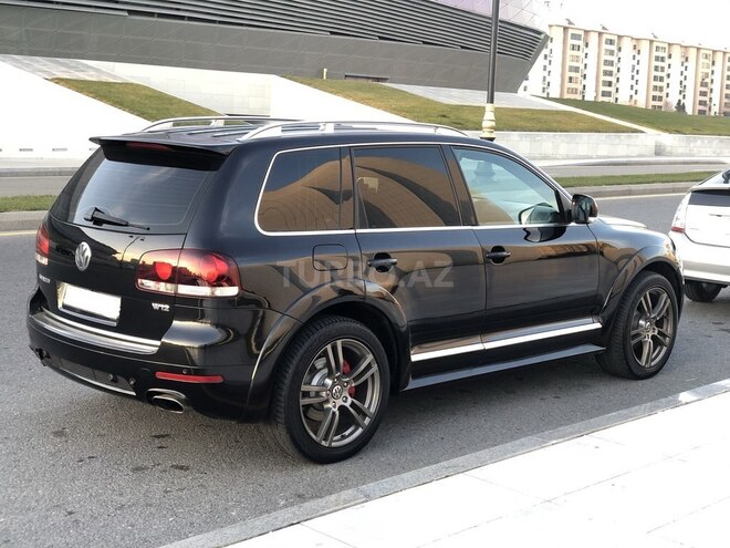 Volkswagen Touareg 2006, 176,000 km - 4.2 л - Bakı