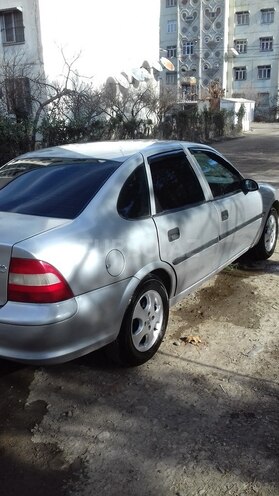 Opel Vectra 1997, 403,643 km - 1.8 l - Gəncə