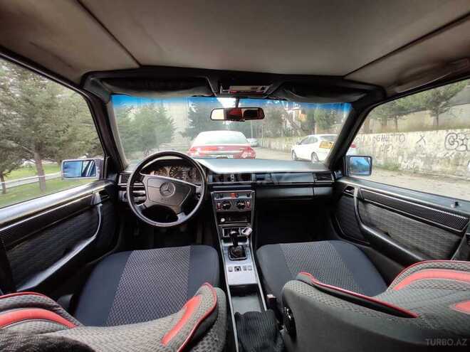 Mercedes E 260 1990, 476,000 km - 2.6 l - Bakı