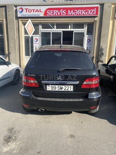 Mercedes B 180 2010, 47,700 km - 1.7 л - Bakı