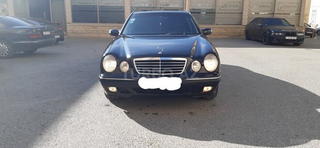 Mercedes E 320 2000, 250,000 km - 3.2 л - Xırdalan
