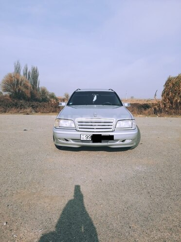 Mercedes C 220 1999, 510,000 km - 2.2 l - Sabirabad