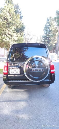 Mitsubishi Pajero 2005, 104,000 km - 3.0 л - Qax