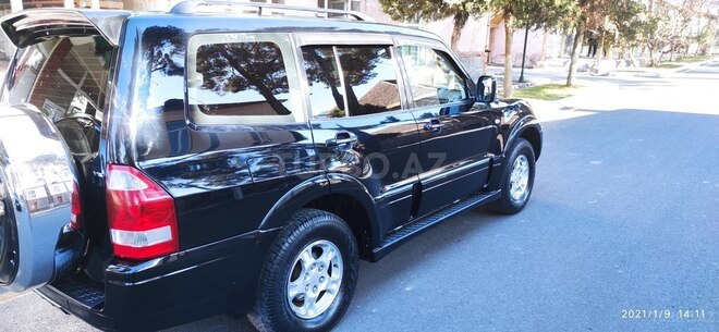 Mitsubishi Pajero 2005, 104,000 km - 3.0 л - Qax