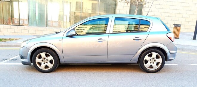 Opel Astra 2006, 199,853 km - 1.3 l - Bakı