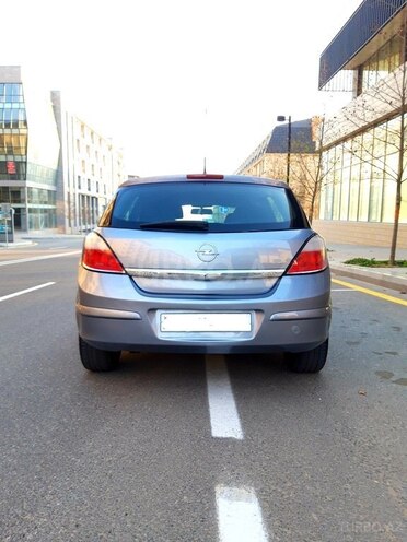 Opel Astra 2006, 199,853 km - 1.3 l - Bakı