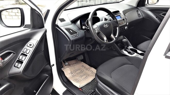 Hyundai ix35 2015, 79,800 km - 2.0 l - Bakı