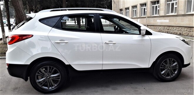 Hyundai ix35 2015, 79,800 km - 2.0 l - Bakı