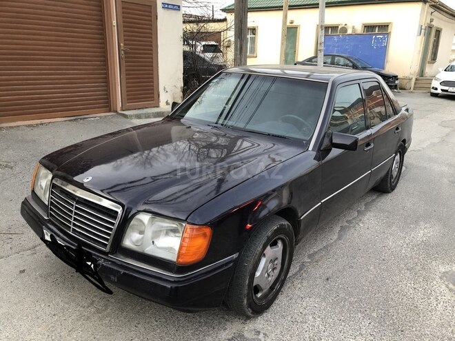 Mercedes E 220 1995, 430,000 km - 2.2 l - Bakı