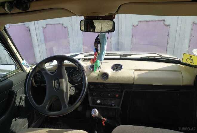 LADA (VAZ) 2106 1993, 150,000 km - 1.5 l - Salyan