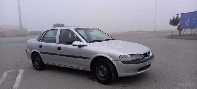 Opel Vectra 1997, 156,000 km - 1.6 l - Sumqayıt