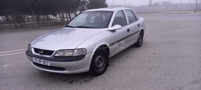 Opel Vectra 1997, 156,000 km - 1.6 l - Sumqayıt