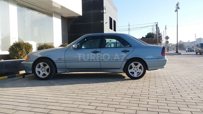 Mercedes C 220 1994, 493,250 km - 2.2 л - Saatlı