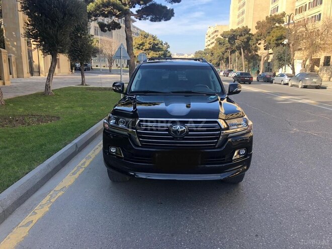 Toyota Land Cruiser 2018, 66,000 km - 4.6 l - Bakı
