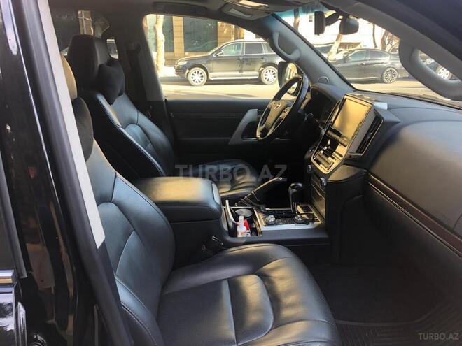 Toyota Land Cruiser 2018, 66,000 km - 4.6 l - Bakı