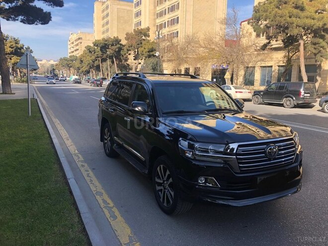 Toyota Land Cruiser 2018, 66,000 km - 4.6 l - Bakı