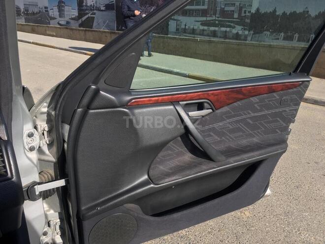 Mercedes E 220 2000, 345,269 km - 2.2 l - Bakı