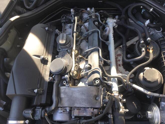 Mercedes E 220 2000, 345,269 km - 2.2 l - Bakı