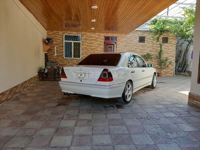 Mercedes C 240 2000, 199,853 km - 2.4 l - Bakı