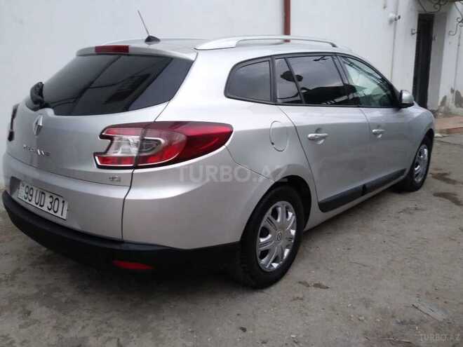 Renault Megane 2010, 240,000 km - 1.5 l - Bakı