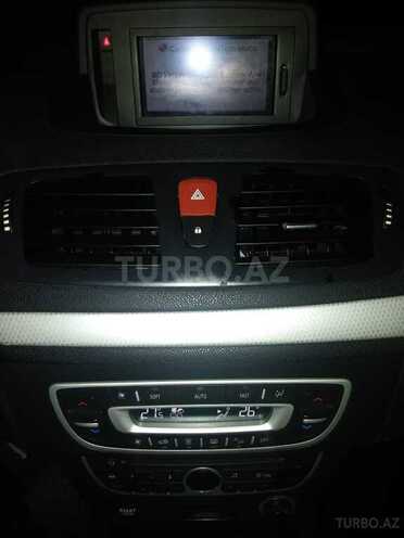 Renault Megane 2010, 240,000 km - 1.5 l - Bakı