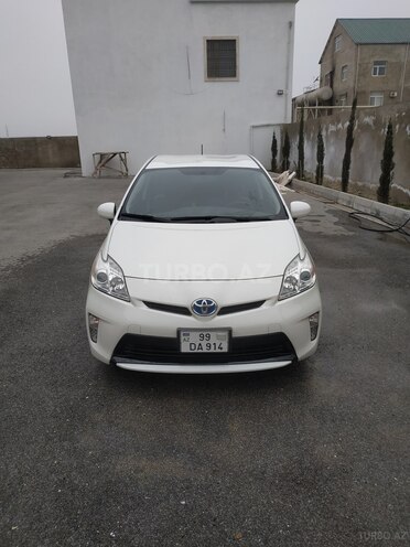 Toyota Prius 2015, 133,000 km - 1.8 l - Bakı