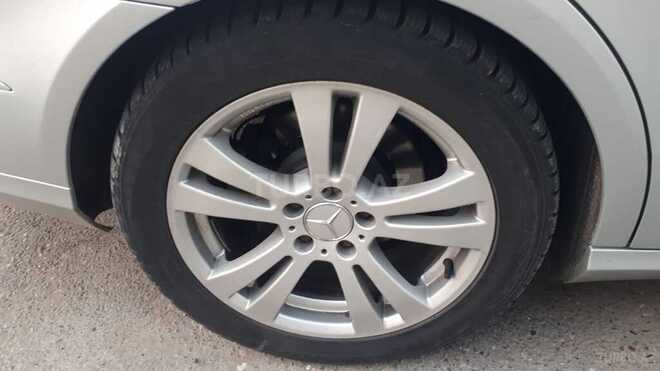 Mercedes E 200 2010, 173,000 km - 1.8 l - Bakı
