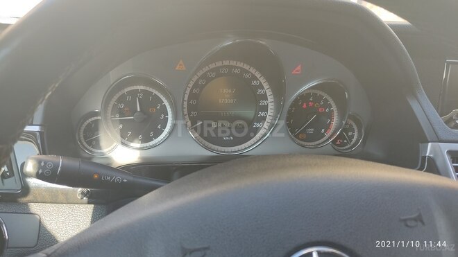 Mercedes E 200 2010, 173,000 km - 1.8 l - Bakı