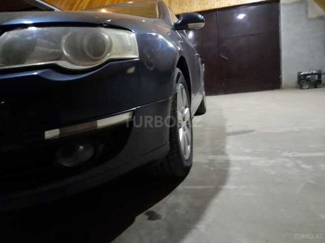 Volkswagen Passat 2005, 300,000 km - 2.0 l - Lənkəran