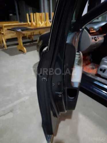 Volkswagen Passat 2005, 300,000 km - 2.0 l - Lənkəran