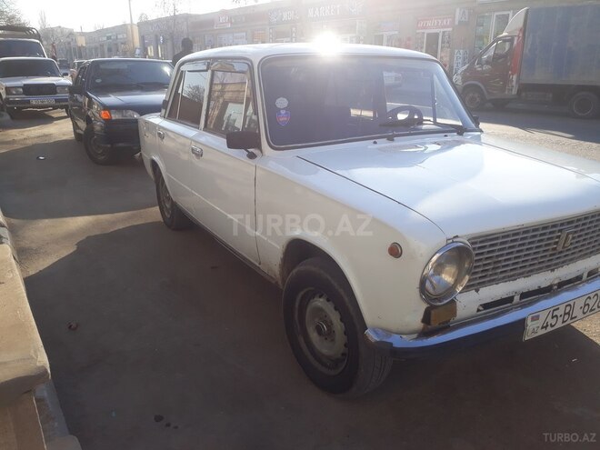 LADA (VAZ) 21011 1977, 212,142 km - 1.6 л - Bərdə