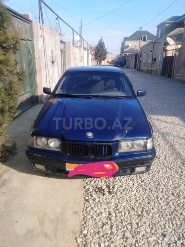 BMW 318 1991, 245,000 km - 1.8 l - Bakı