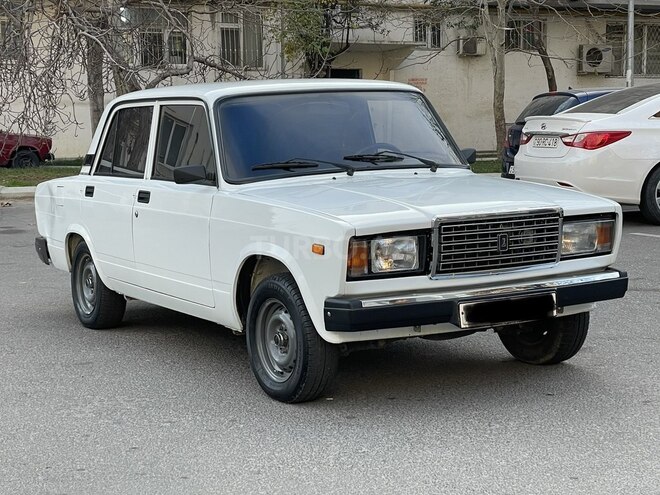 LADA (VAZ) 2107 2011, 200,000 km - 1.6 л - Bakı