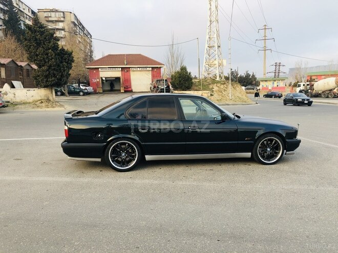 BMW 525 1994, 490,000 km - 2.5 l - Bakı