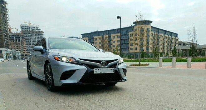 Toyota Camry 2018, 135,000 km - 2.5 l - Bakı