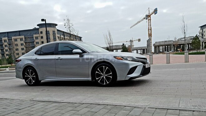 Toyota Camry 2018, 135,000 km - 2.5 l - Bakı