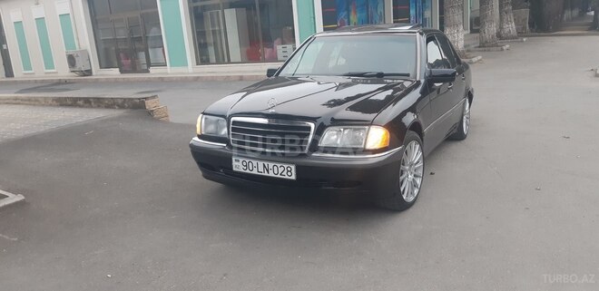 Mercedes C 230 2000, 202,560 km - 2.3 l - Bakı